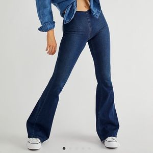 Free People Penny Pull-On Flare Jeans